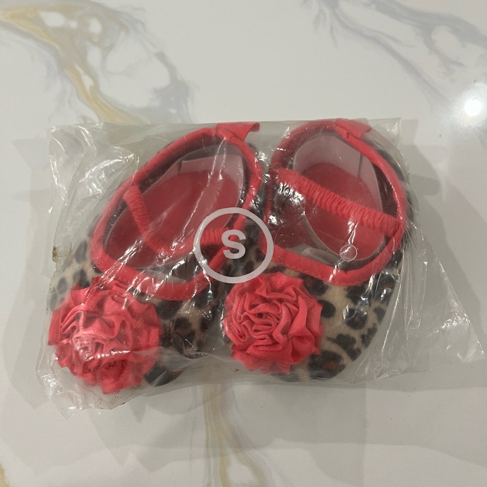 Leopard Print Baby Shoes with Pink Accents